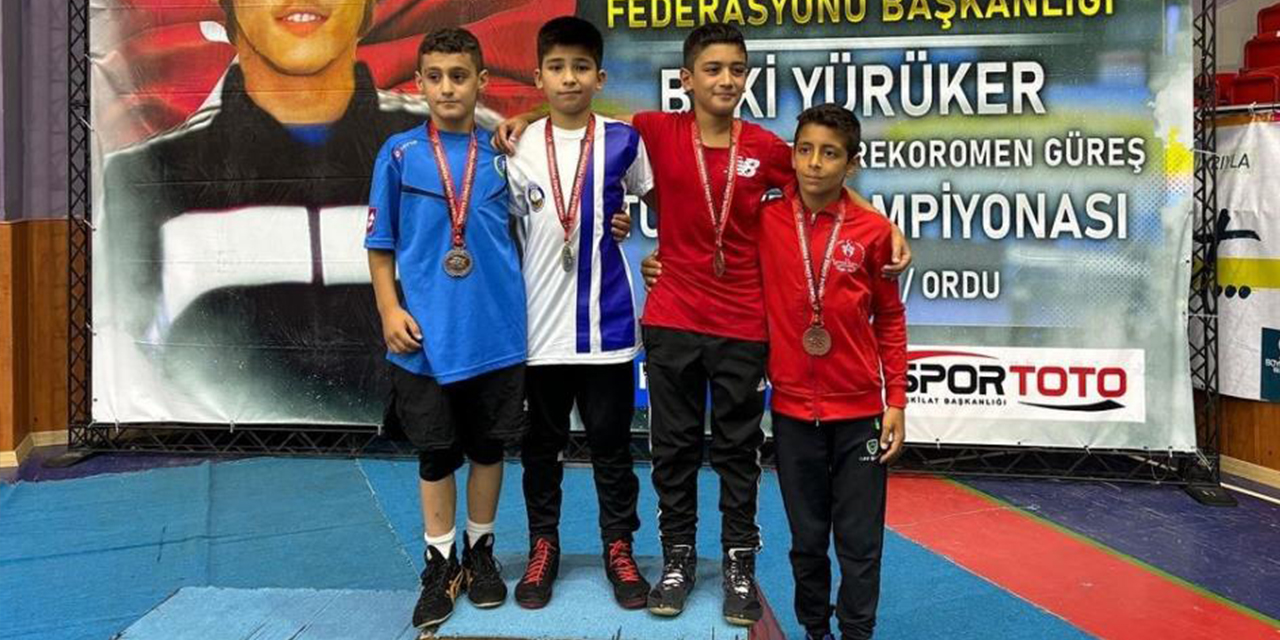 Sökeli güreşçi Talayhan Türkiye 3’üncüsü oldu