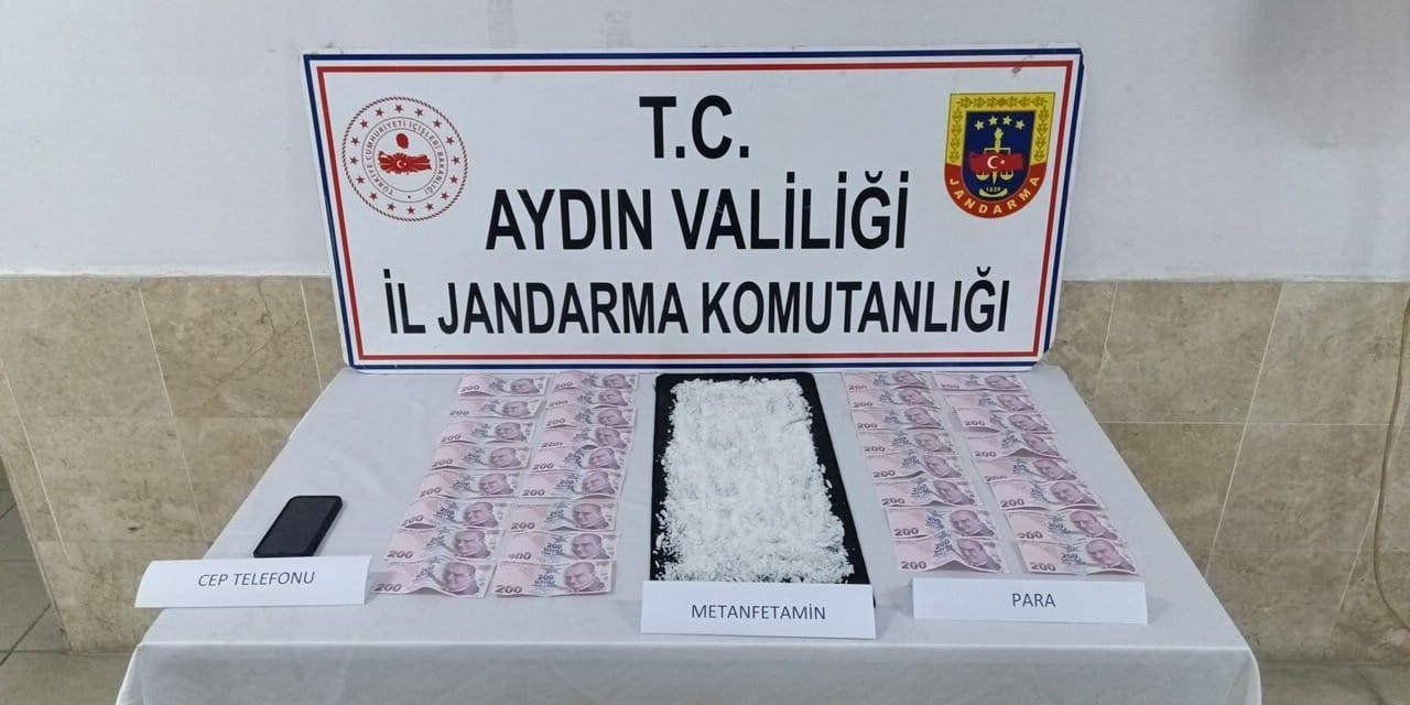 Motosiklet ile uyuşturucu sevkiyatına jandarma darbesi