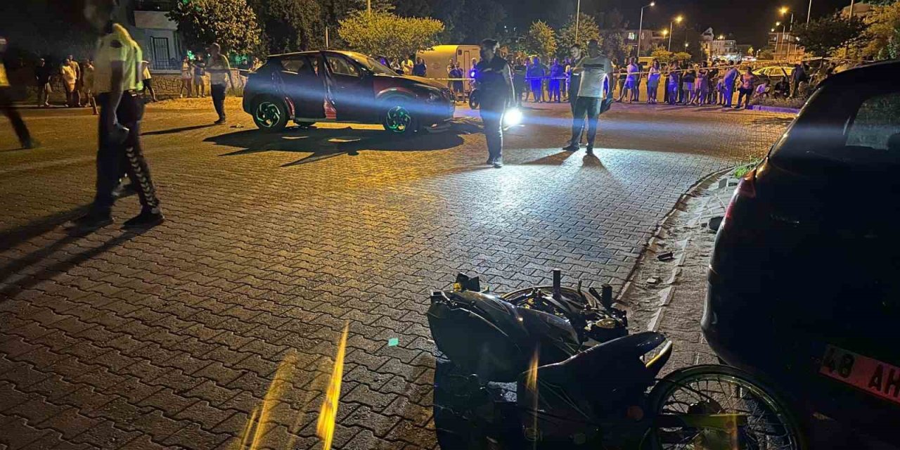 Fethiye’de otomobille çarpışan motosikletin 15 yaşındaki sürücüsü öldü