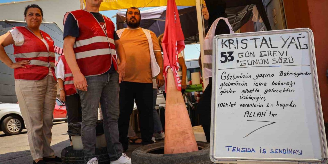 Zeytinyağı fabrikası işçileri 53 gündür grevde, yönetim Tariş’te fason üretimde