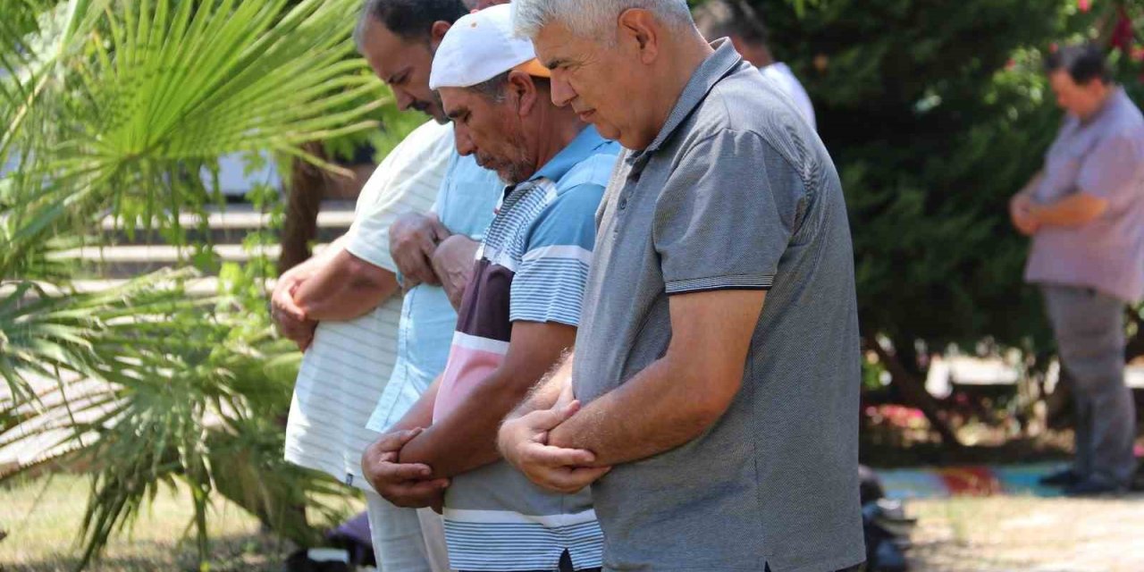 Fethiye’de Haniye için gıyabi cenaze namazı kılındı