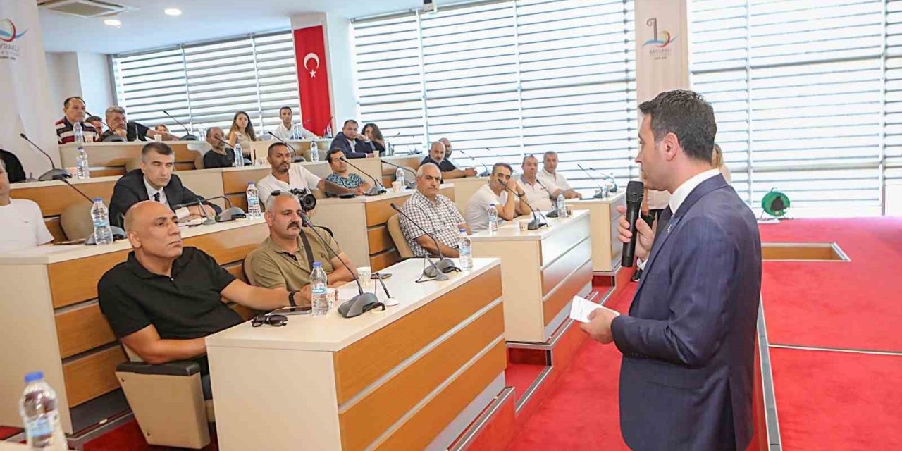 Başkan Önal, esnafın talep ve önerilerini dinlendi