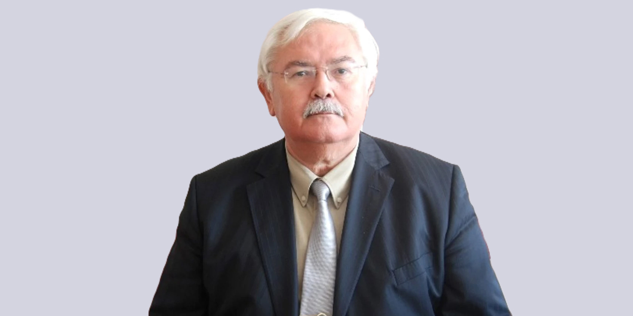 Devli, Aydın eğitim camiasını yasa boğdu