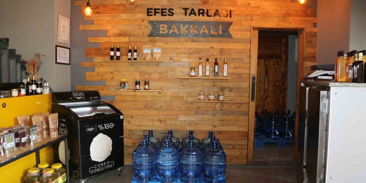İzmir Su Efes Tarlası Bakkalı’nda