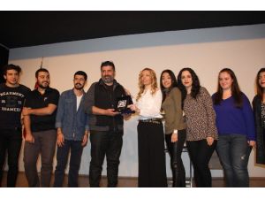 Yönetmen Ömer Faruk Sorak: “Sıradan Olmayı Hayal Etmeyin”