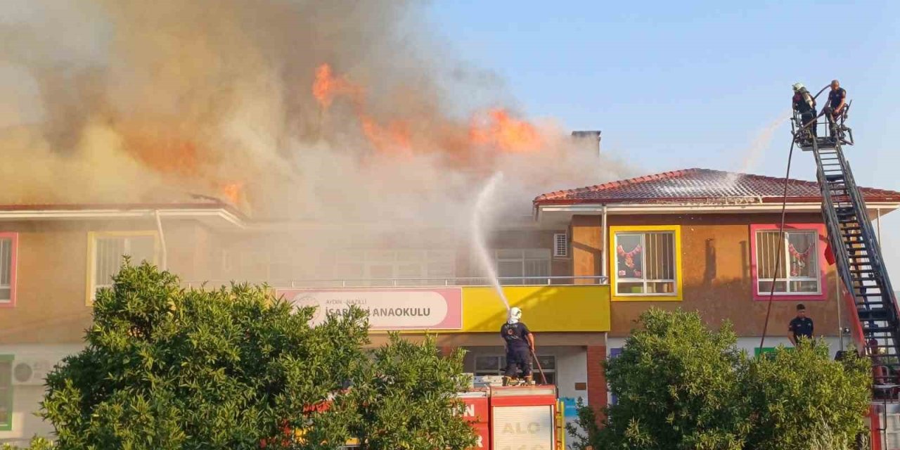 Nazilli Belediyesi’nden İsabeyli’deki yangının söndürme çalışmalarına destek