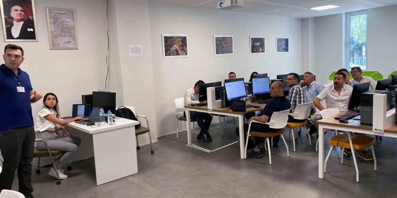 Mobil muhtar uygulaması eğitimleri başladı