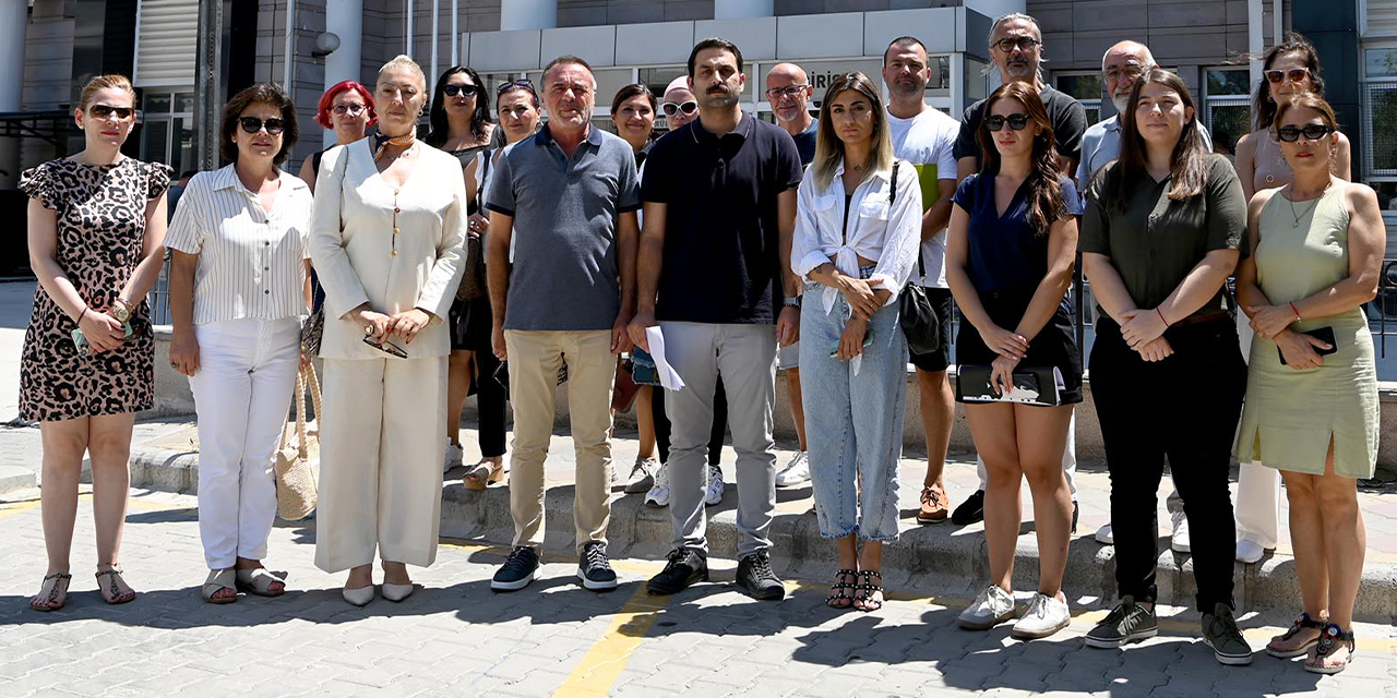 CHP Kuşadası Gençlik Kolları’ndan instagram yasağına tepki