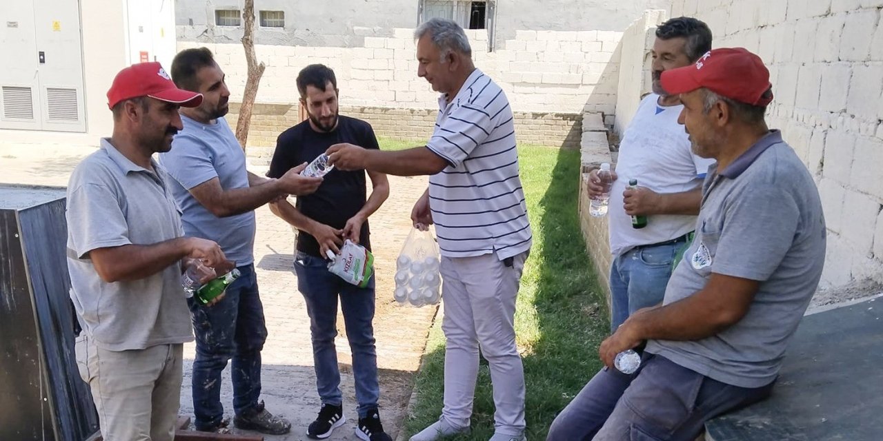 Efeler Belediyesi dış birimde çalışan personelini unutmuyor