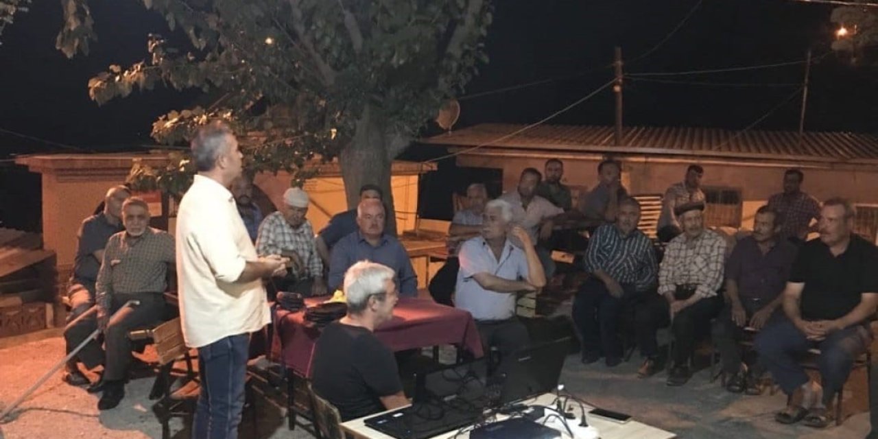 Efeler’de üreticilere incir eğitimi verildi