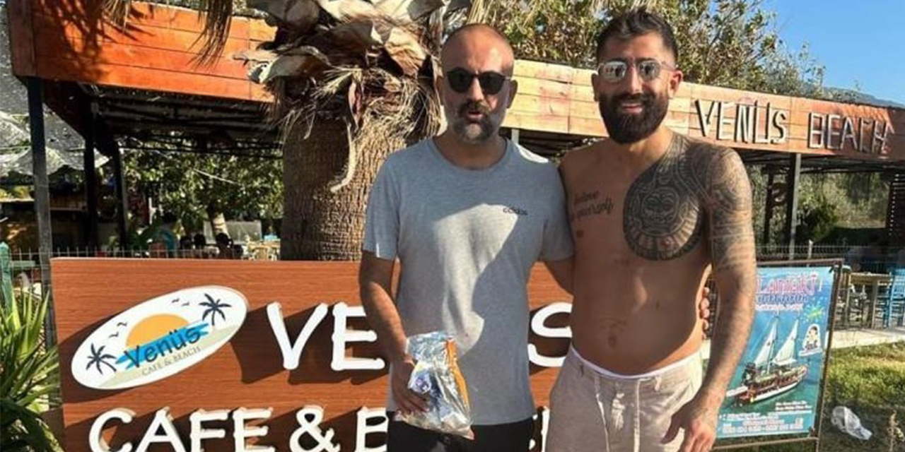 Galatasaraylı oyuncu Kerem Demirbay Kuşadası’nda tatilde