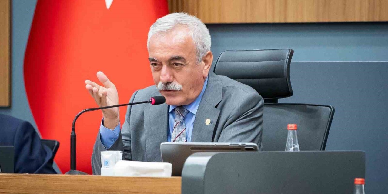 İzmir Büyükşehir Belediyesi: "Merih Demiral’ın heykelinin dikileceği yönünde meclis kararı alınmadı"