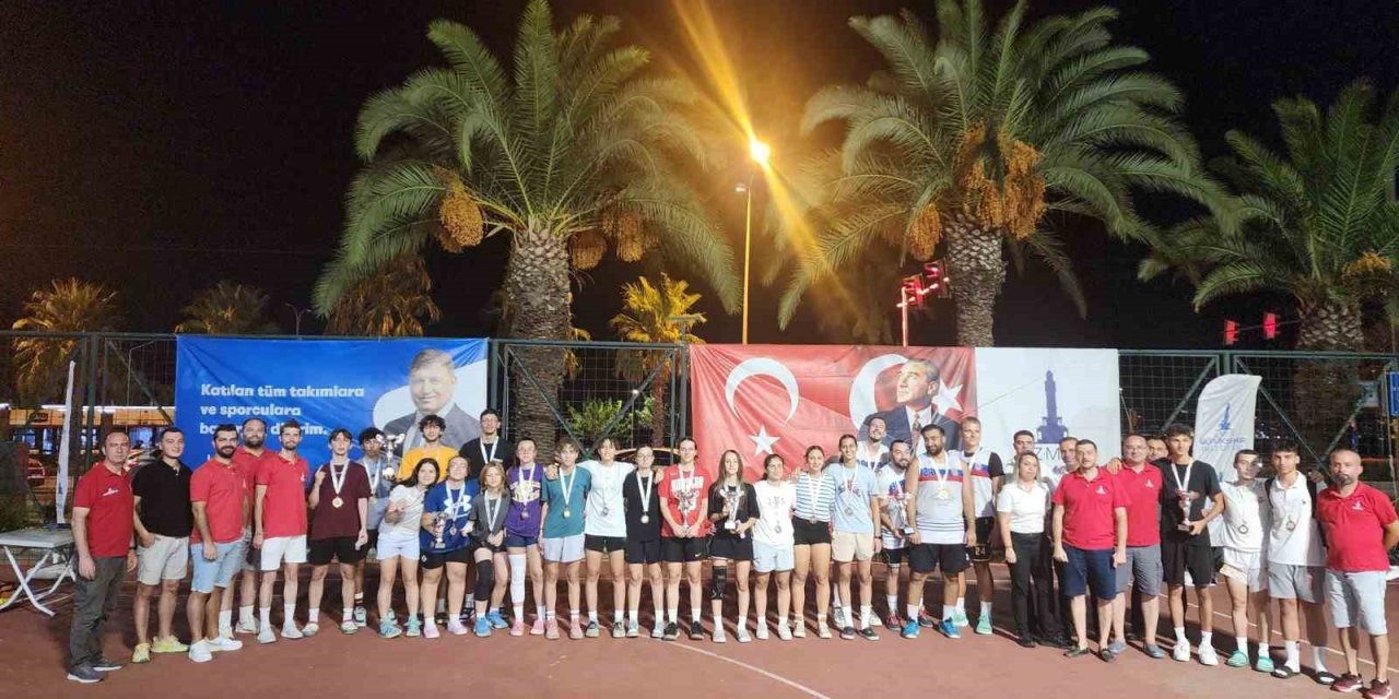 Sokak basketbolu heyecanı Göztepe’de devam etti