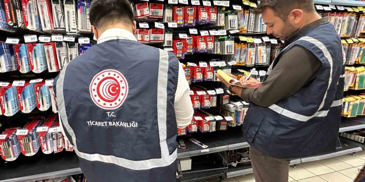 Okulların açılması öncesi İzmir’de kırtasiyelere denetim