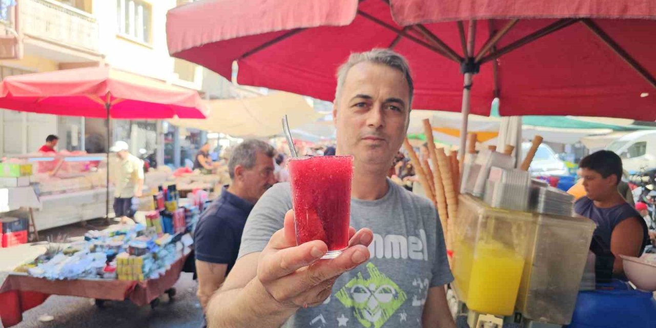 Kavurucu sıcaklarda serinleten tescilli lezzet: Kar helvası