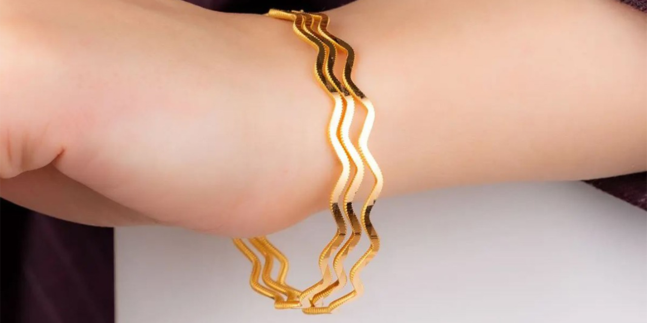 Baget yüzükten bileziğe: Özboyacı Altın’ın göz alıcı takıları