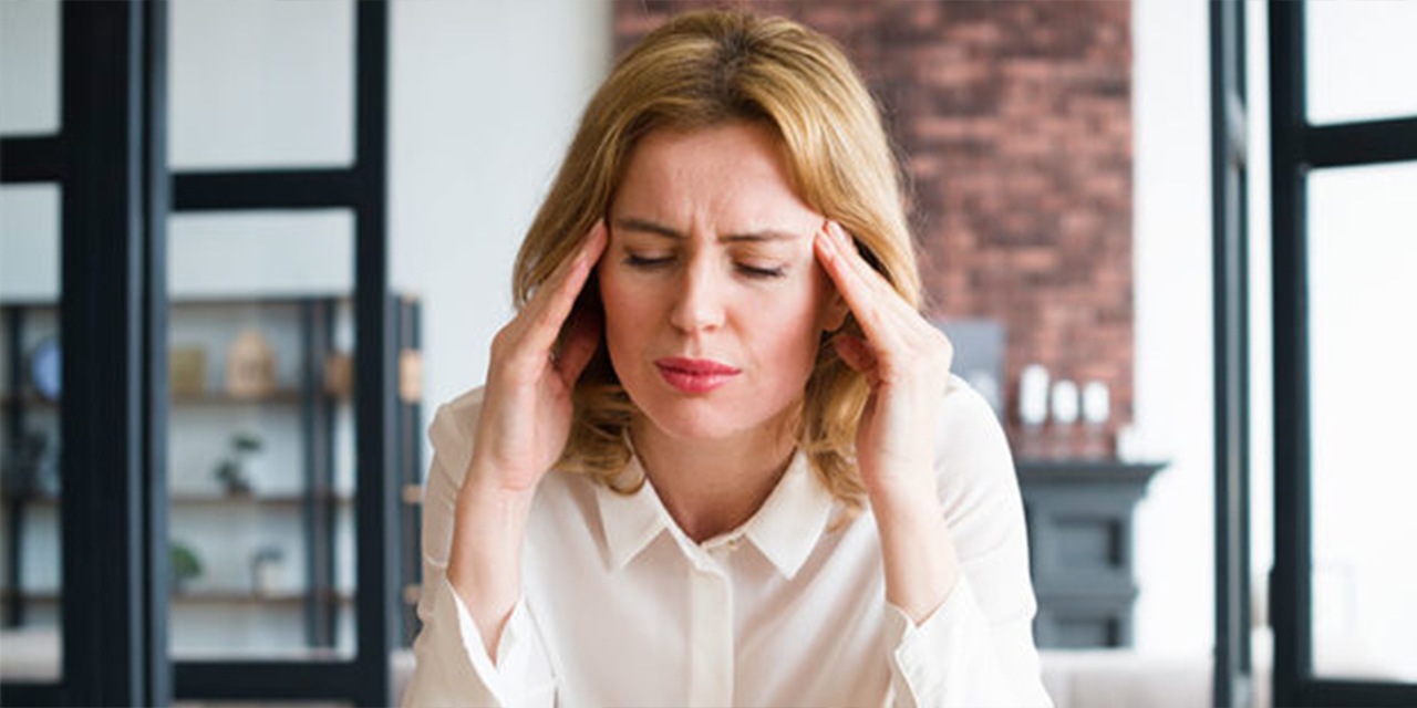 Sıcak havalarda geçmeyen baş ağrısı tehlike sinyali mi?