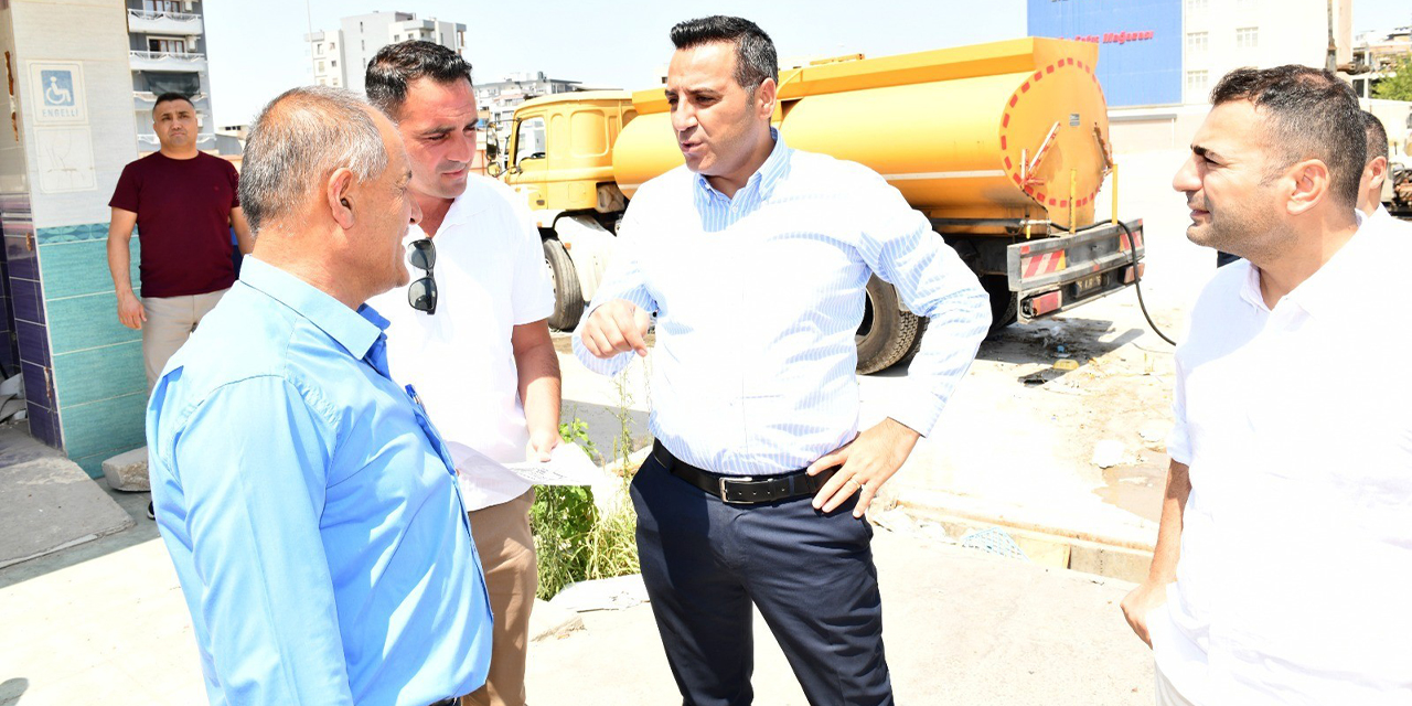 Çiğli’de kaçak yapının yerine yol ve park