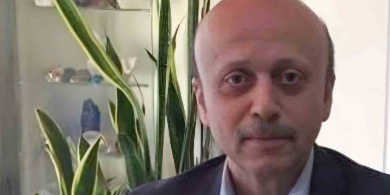 Belediye meclis üyesi kalbine yenik düştü