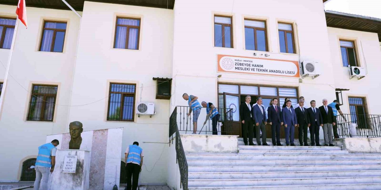 Okulun temizliği, badanası ve tadilatı yükümlülerce yapıldı