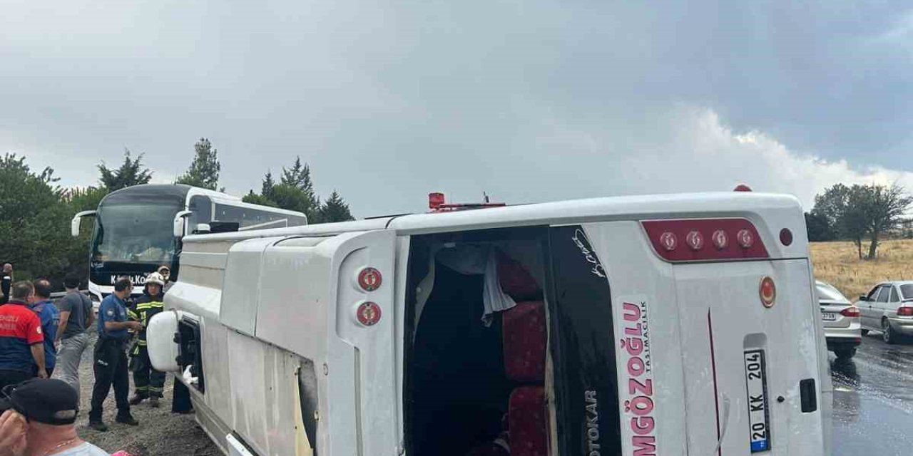 Düğün yoluna meydana gelen kazada yaralanan 1 kişi öldü