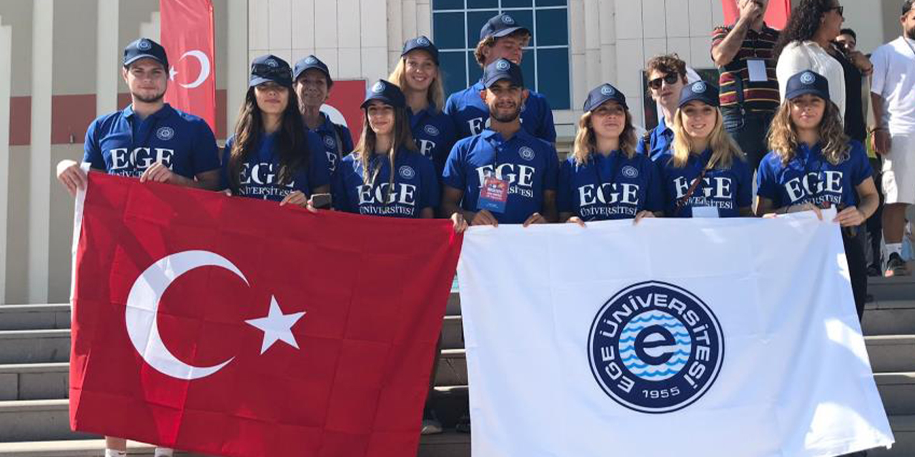 Egeli gençler Büyük Taarruz’un 102’nci yılını zaferin yaşandığı topraklarda kutladı