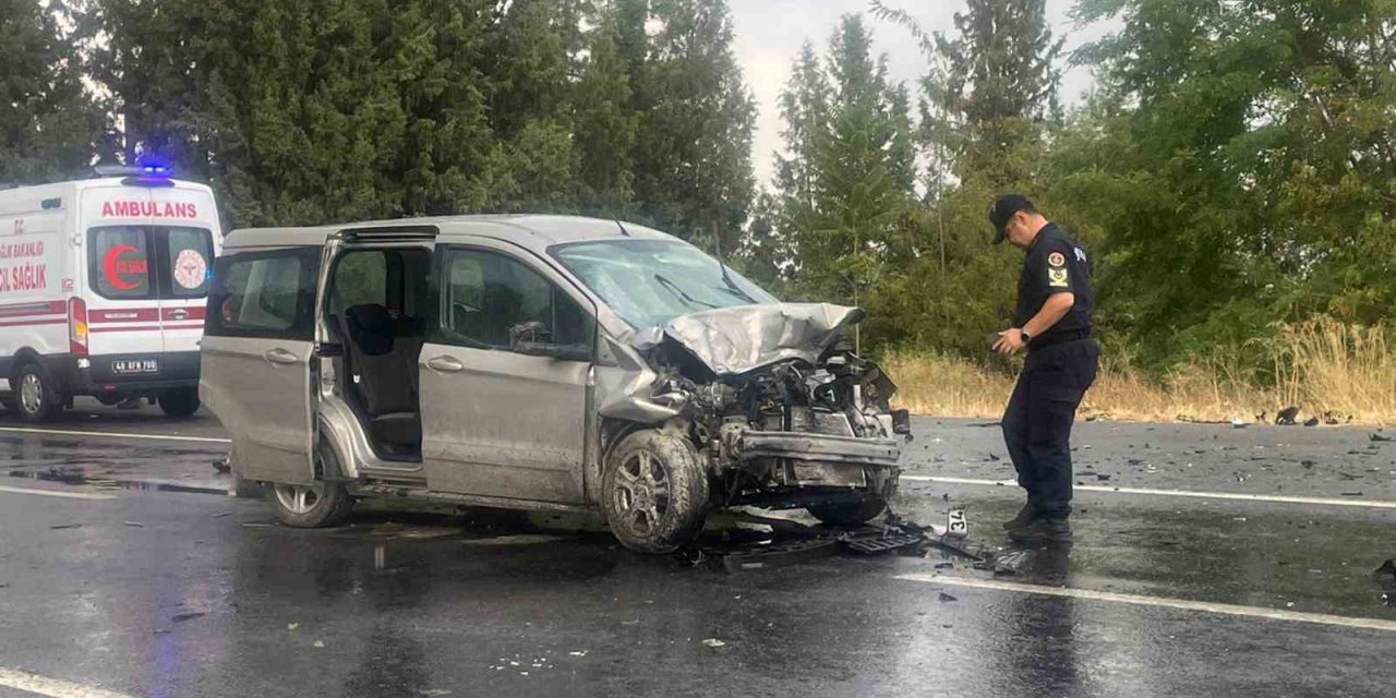 Yatağan-Milas karayolunda kaza: 1 ölü 4 yaralı