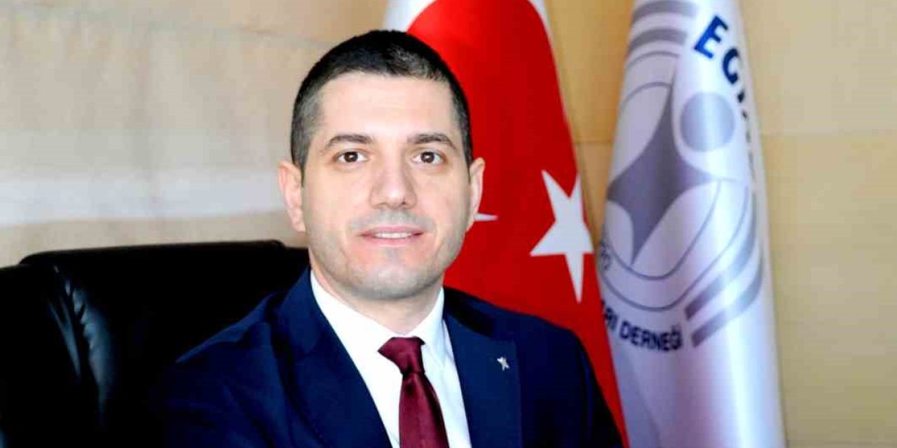 EGİAD Başkanı Yelkenbiçer: "Basın herkese gerekli"