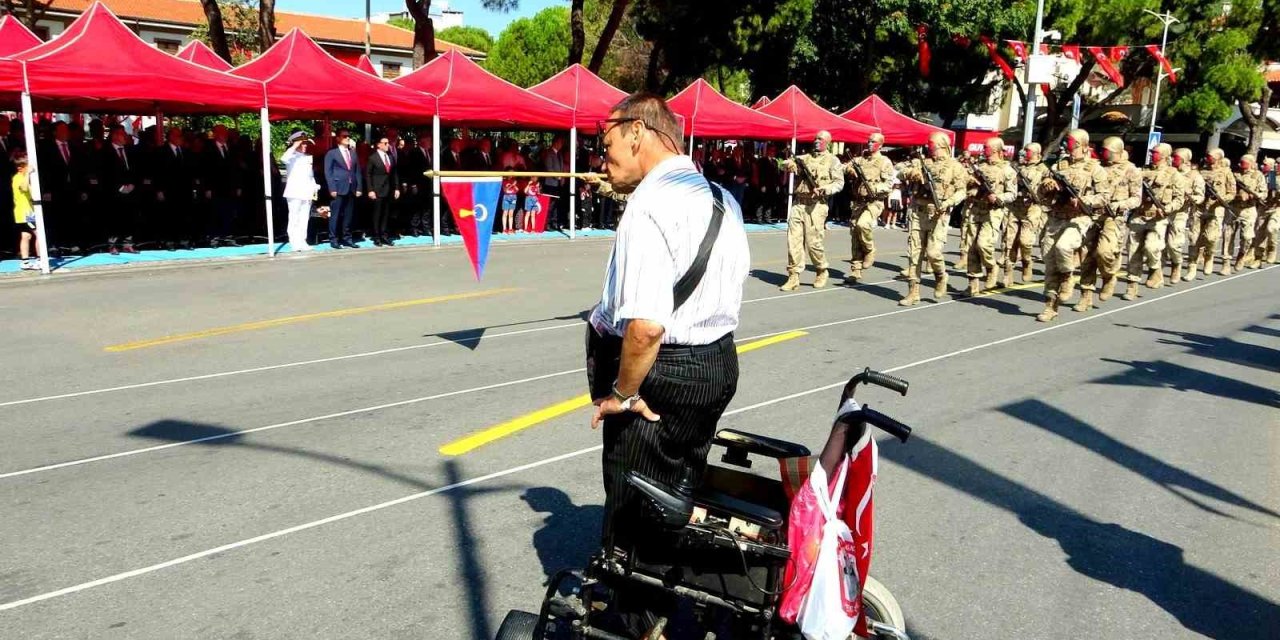 Engelli vatandaştan anlamlı selam