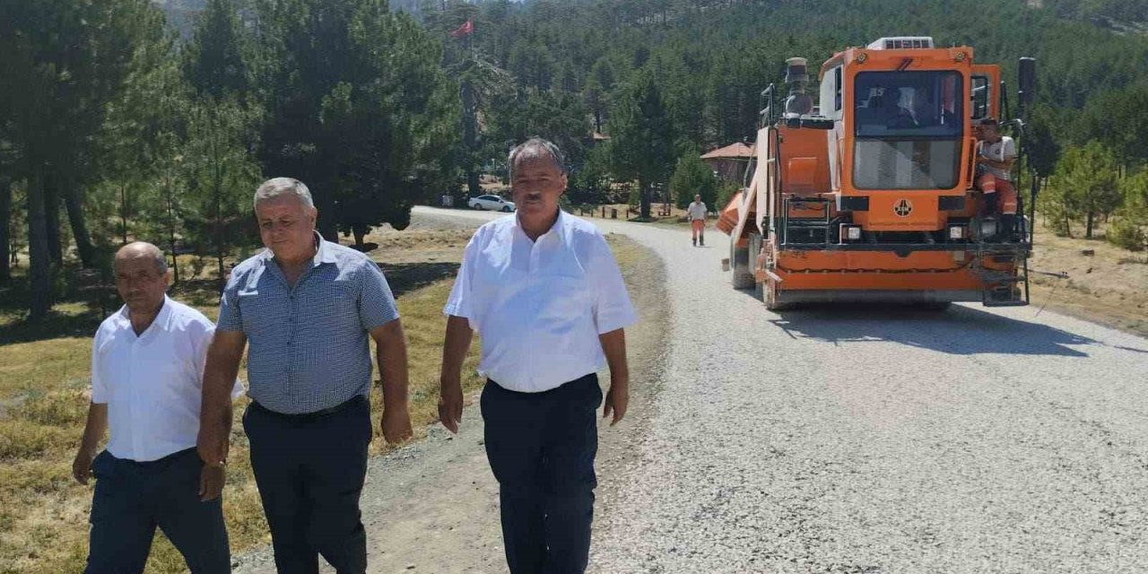 Beyağaç Topuklu Yaylası tozdan çamurdan kurtuldu