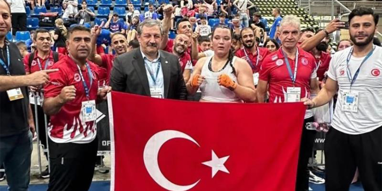 Sökeli kickboksçu Özge’den dünya birinciliği başarısı