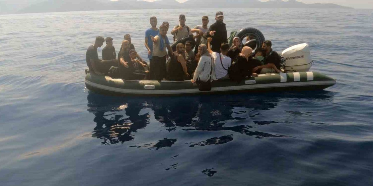 Datça’da 44 düzensiz göçmen kurtarıldı