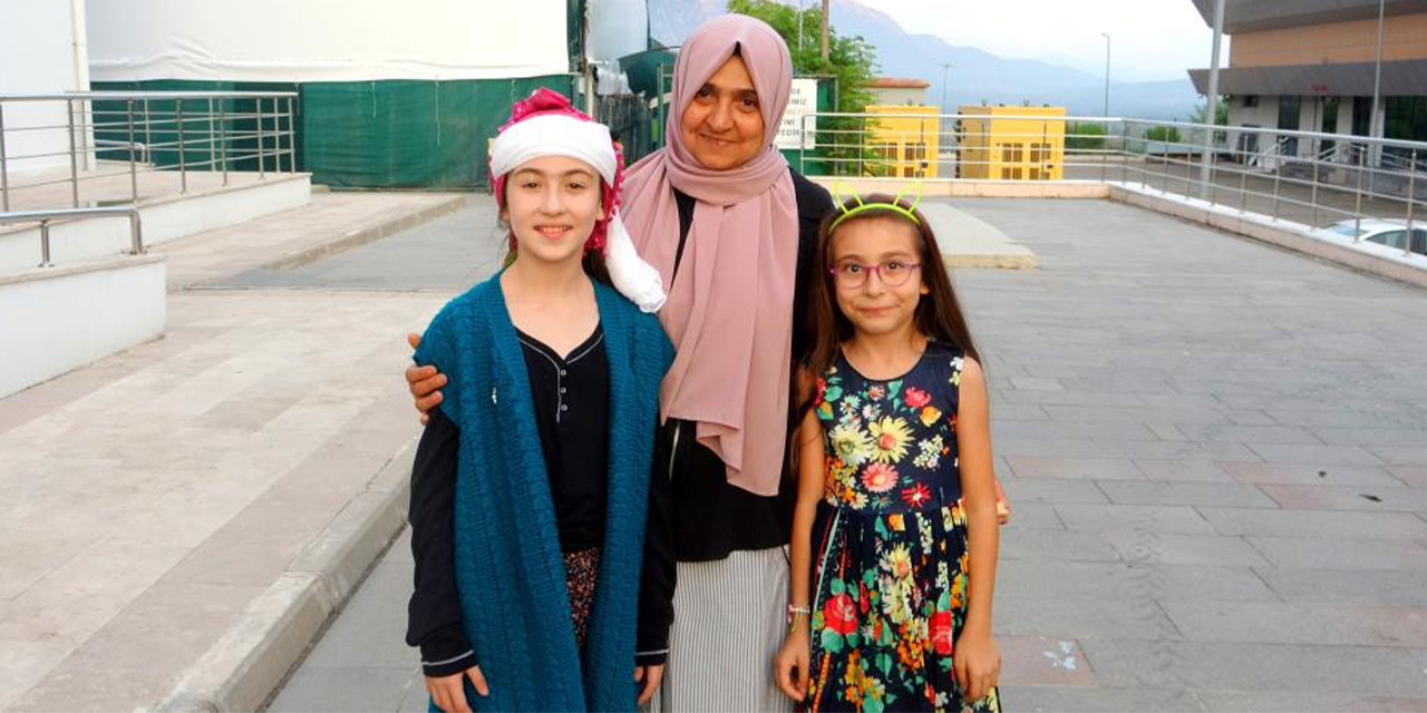 Çocuklarının eğitimi için her gün 80 kilometre yol kat ediyor