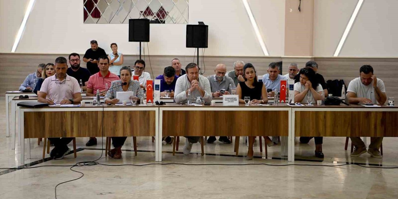 Kuşadası Belediye Meclisi’nde eğitim konuşuldu