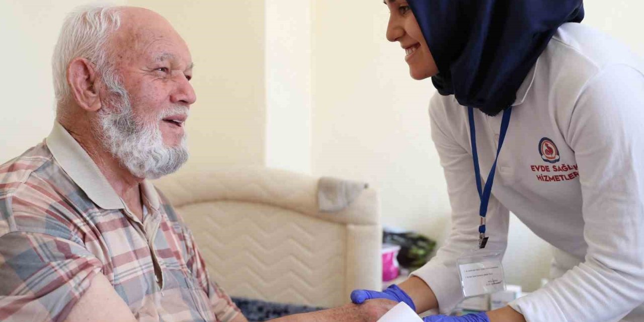 Denizli Büyükşehir evde sağlık hizmetlerini kendi personeliyle sürdürecek