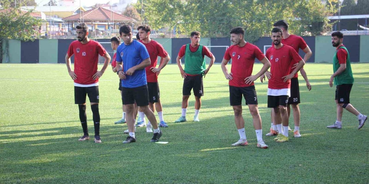 Denizli İdmanyurdu, ilk hazırlık maçını Bereketlispor ile yaptı