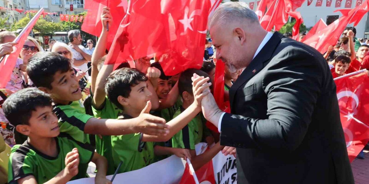 Menemen’de kurtuluş coşkusu