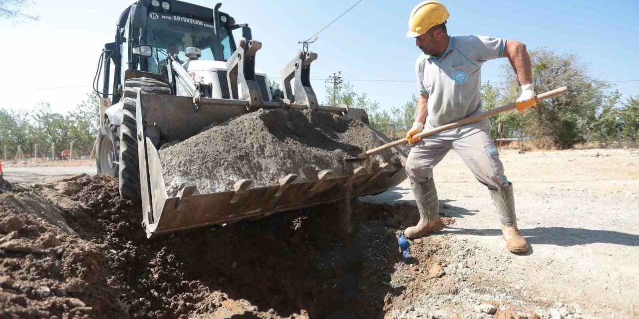 DESKİ ekipleri hafta sonu yoğun mesai yaptı