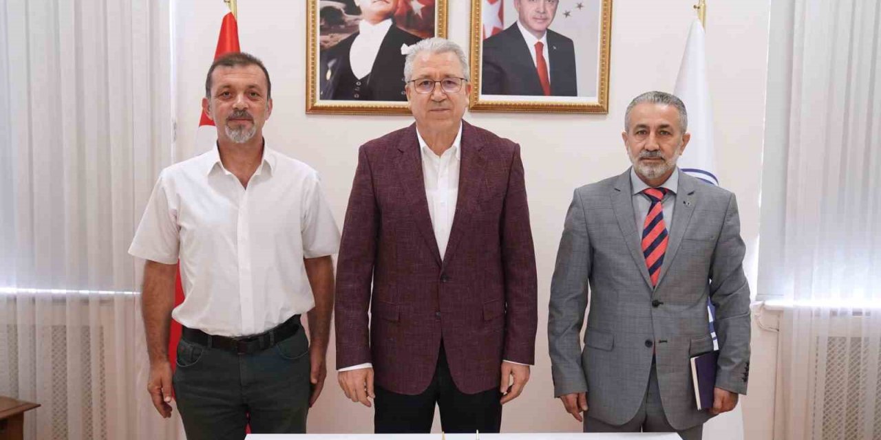 Türk Dünyası Araştırmaları Enstitüsü, akademik döneme yeni hedeflerle başlıyor