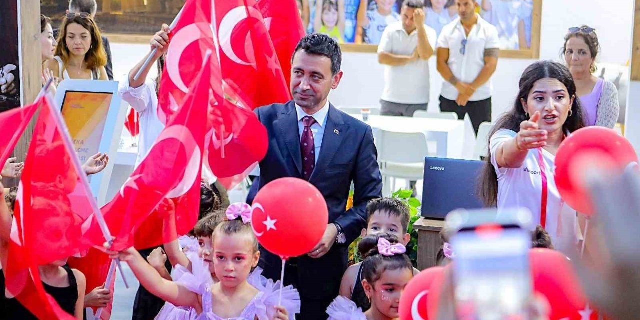 Bayraklı Belediyesinden İzmir Fuarı’na muhteşem final
