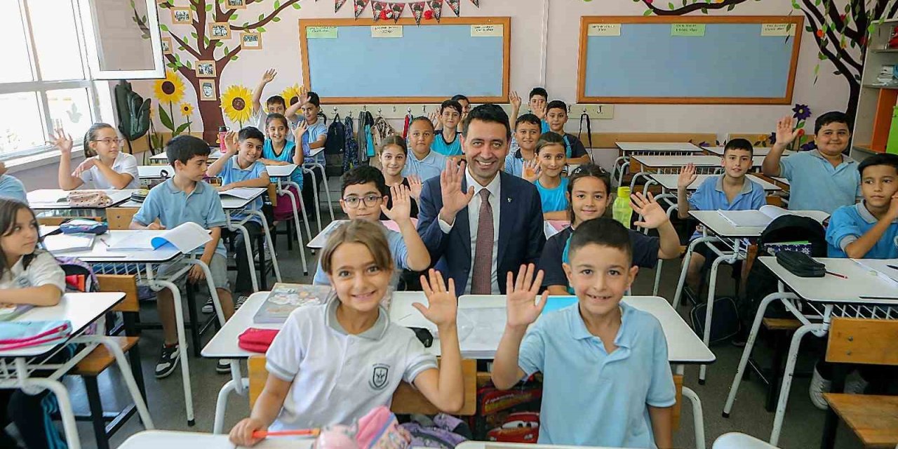 Başkan Önal’dan öğrencilere sürpriz ziyaret