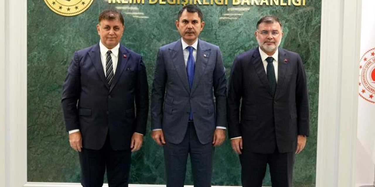 "İzmir’in sorunlarını çözmek için ilgili tüm kurumlarımızla işbirliği ve ortak çözüm arayışımız devam edecek"