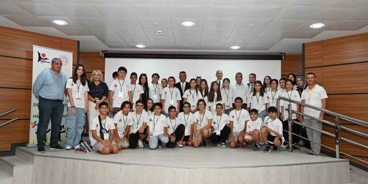 Koçarlı’daki okulun İklim Değişikliğinde Yeşil Hesaplamalar Projesi ilgi gördü