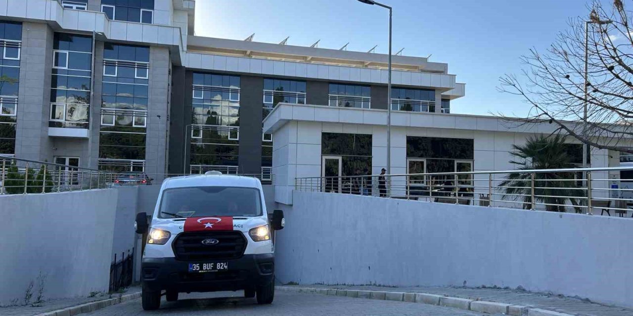 İsrail’in katlettiği Ayşenur Ezgi Eygi’nin cenazesi İzmir’den Aydın’a götürüldü