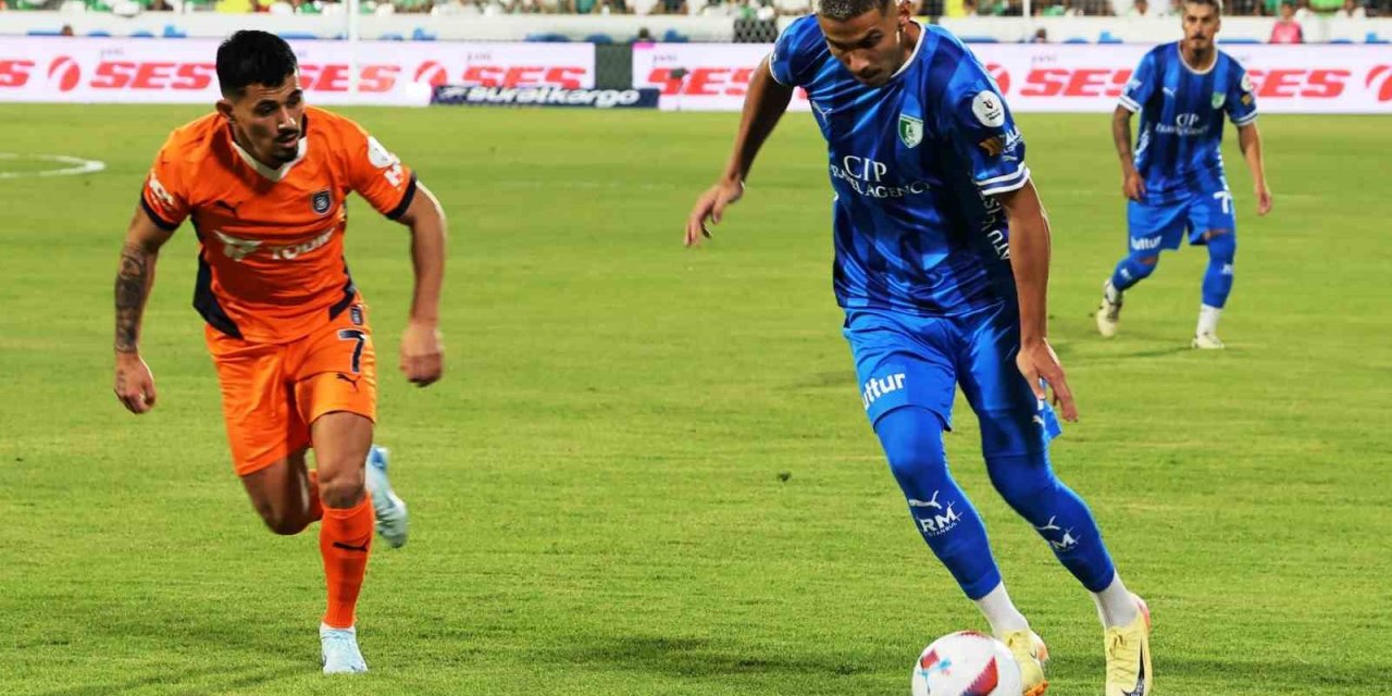 Trendyol Süper Lig: Bodrum FK: 0 - Başakşehir FK: 0 (İlk yarı)