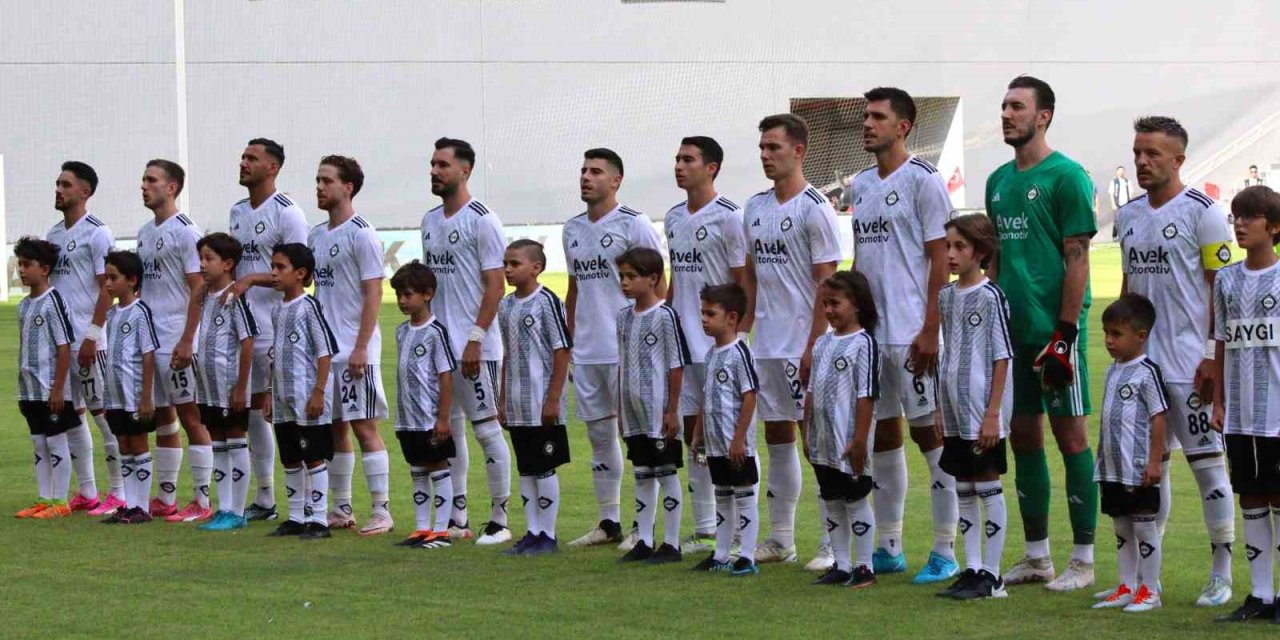 Altay, 6 aydır evinde kazanamıyor