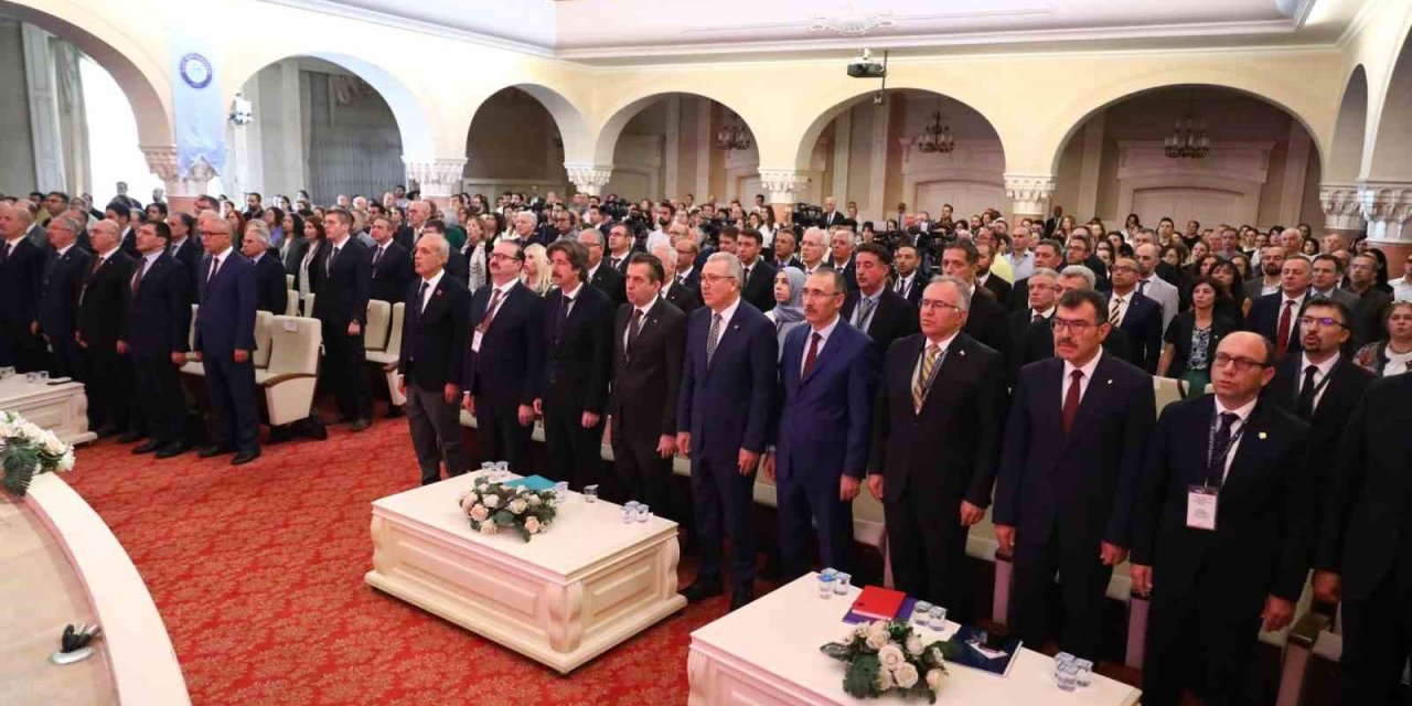 EÜ’nün YÖK Araştırma Üniversiteleri Sıralamasındaki yükselişi sürüyor