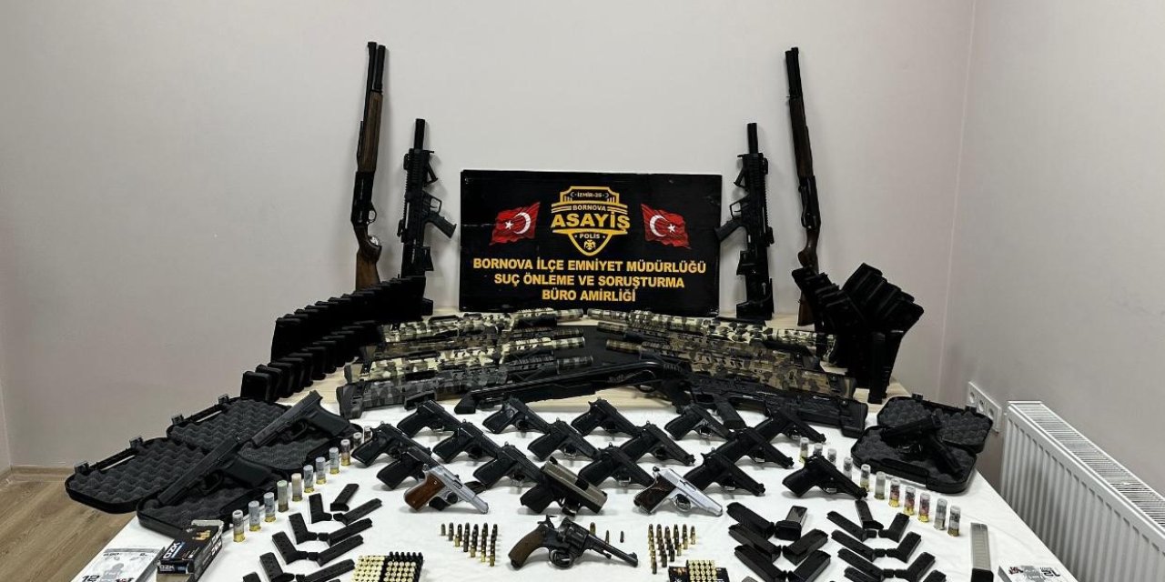 Silah tacirlerinin adreslerinde cephane ele geçirildi