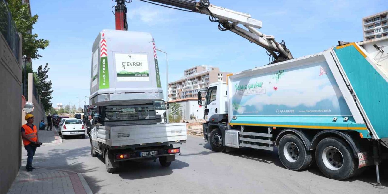 Merkezefendi’de atıklar yer üstü konteynerleriyle toplanacak