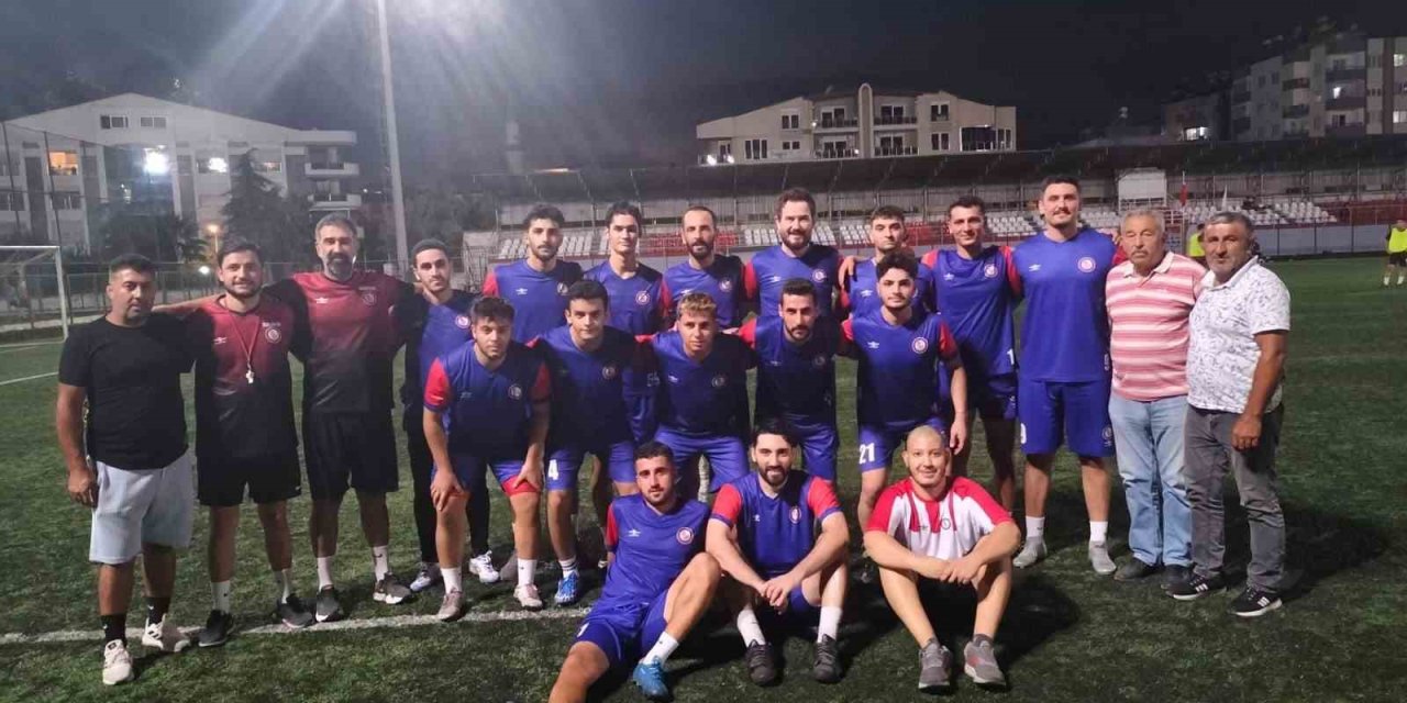 Adnan Menderes Spor Kulübü Başkanı Engin: "Şampiyonlukta favoriyiz"